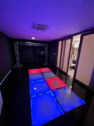 Imagem APARTAMENTO COM 150 m² - FORTE - PRAIA GRANDE SP