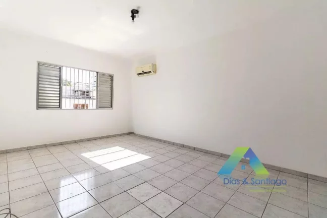 Imagem Casa com 3 dormitórios Com suite e 3 vagas próximo ao Metrô Alto do Ipiranga em Vila Gumercindo/SP!
