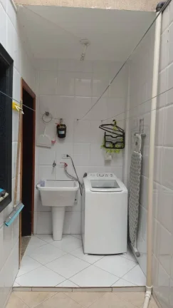 Imagem Sobrado Mobiliado para locação na Vila Alto de Santo André