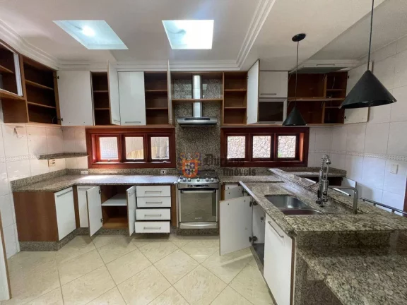 Imagem Sobrado com 4 dormitórios à venda, 250 m² por R$ 1.600.000 - Condomínio Parque Imperial - Mairiporã/SP