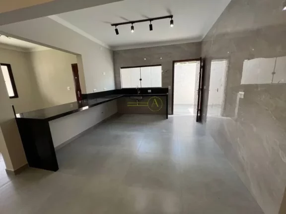Imagem Casa térrea à venda apenas 600 metros da praia Piscina Churrasqueira