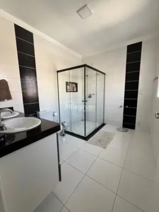Imagem Sobrado à Venda no Condomínio Jardim Portugal