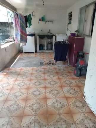 Imagem Casa a Venda no bairro Monjolos - São Gonçalo, RJ
