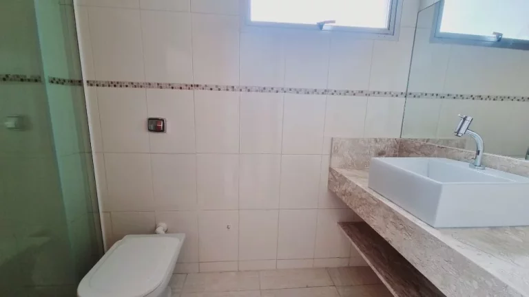 Imagem Apartamento com 2 dormitórios à venda, 90 m² - Pitangueiras - Guarujá/SP