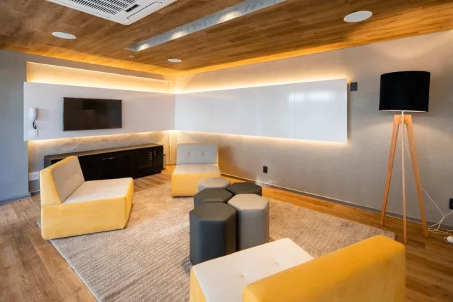Imagem Sala comercial à venda em Porto Alegre, Cidade Baixa, 53,35m²