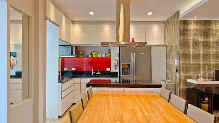 Imagem Imperdível apartamento de luxo na Riviera de São Lourenço Módulo 07: 4 quartos, 2 suítes, 3 salas, varanda gourmet e 2 vagas de garagem!