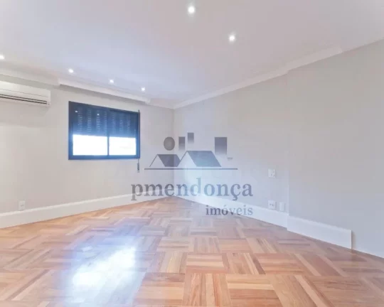 Imagem Apartamento Duplex reformado na rua Alagoas, 285 m2