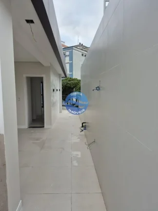 Imagem Casa duplex a venda em Santos no Embaré, nova, fino acabamento.