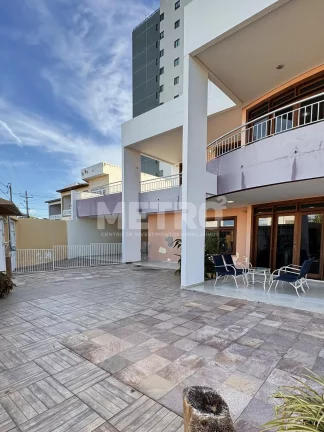 Imagem Casa à venda, orla, 6 quartos, sendo 2 suítes, piscina com cascata, gourmet