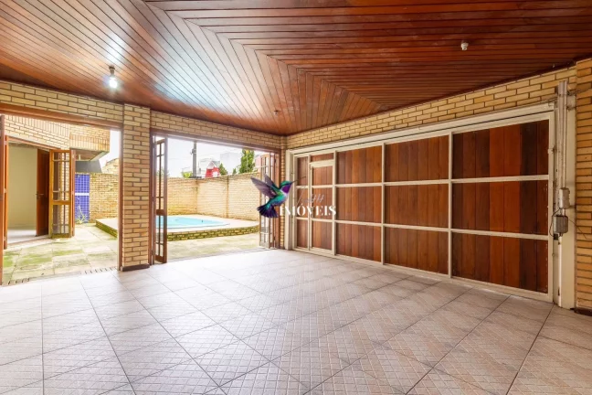 Imagem Casa à venda no bairro Vila Eunice Nova - Cachoeirinha/RS