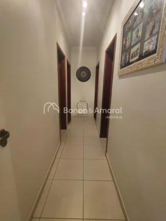 Imagem Conforto, espaço e lazer em um dos condomínios mais desejados da cidade!

Essa linda casa térrea ...