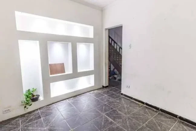 Imagem Sobrado com 3 Quartos e Quintal em Mooca – Zona Leste de São Paulo

Belíssimo sobrado de aproxim...