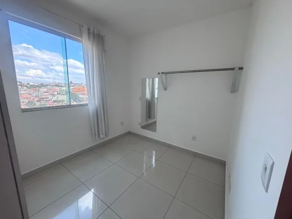 Imagem Excelente apartamento, 3 quartos sendo um com suite, sala ampla pra dois ambientes em porcelanato, c...