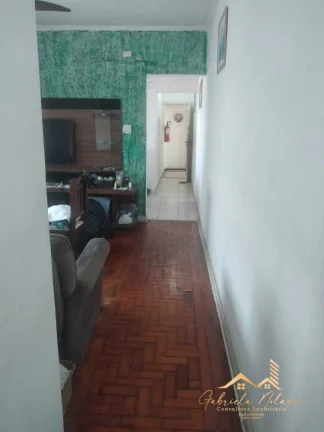 Imagem Apartamento de dois dormitórios em prédio de 3 andares