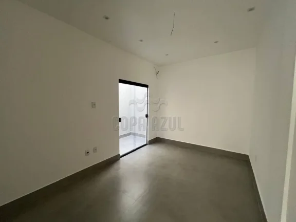 Imagem Vargem Pequena - Residencial › Casa com 3 quarto(s) a Venda