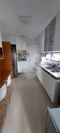 Imagem Apartamento à venda com 3 quartos, sendo 3 suítes, no condomínio Jardim América, São Paulo - SP