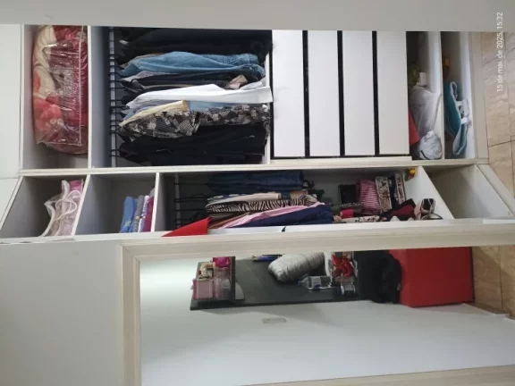 Imagem “Esse sobrado é tipo 2 em 1: casa linda + espaço pra ganhar dinheiro!”