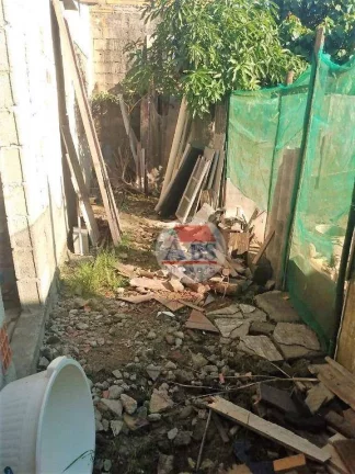 Imagem Sobrado com 1 dormitório à venda, 80 m² por R$ 200.000,00 - jardim Somar - Peruíbe/SP