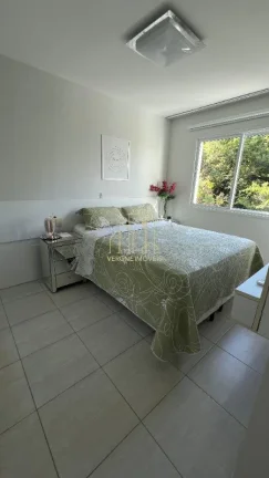 Imagem Apartamento de alto padrão em Alphaville I: 2 quartos, 1 suíte, 3 salas, 3 banheiros, 2 vagas de garagem, 82m². Venda ou locação em Salvador-BA!
