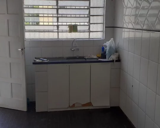 Imagem sobrado com 3 quartos e ótima localização FL26
