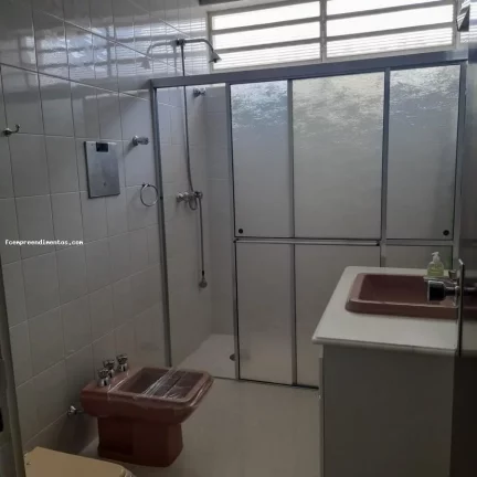 Imagem Casa para Venda em Iracemápolis, Centro, 3 dormitórios, 2 banheiros, 3 vagas