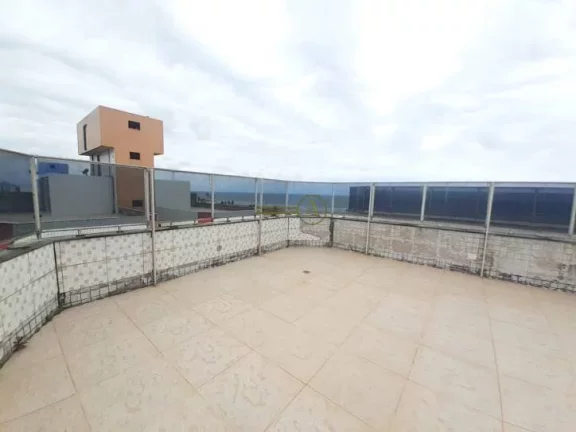Imagem Cobertura à venda em Peruíbe- Balneário Belmira Novaes 100 metros da praia