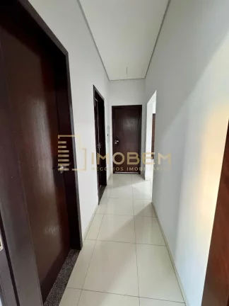 Imagem Imperdível: Casa à venda em Sinop-MT, Jardim dos Ipês! 3 quartos, 1 suíte, 1 sala, 2 banheiros, 1 vaga de garagem, 108m².