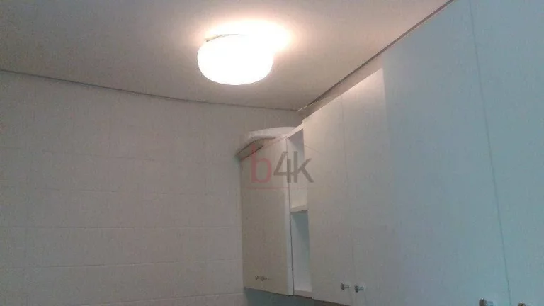 Imagem Sala Comercial de 374m² com 8 Vagas para Alugar na Berrini