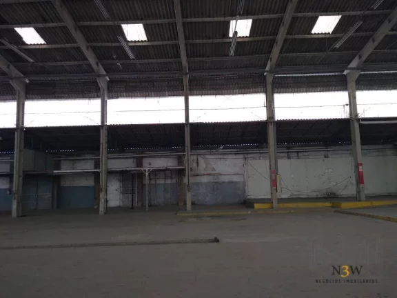 Imagem Galpão para locação na Vila Leopoldina São Paulo SP com 3.420m² de área construída, vão livre, 5 banheiros e 5 vagas de garagem