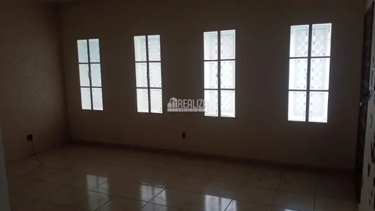Imagem Casa à venda: 3 dormitórios, suíte, e muito mais no bairro Residencial Estados Unidos, em Uberaba