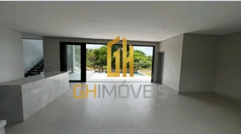 Imagem O sobrado possui 

-Garagem para 5 veículos, 2 cobertos bem confortável e 3 na rampa, 
- Depósito...