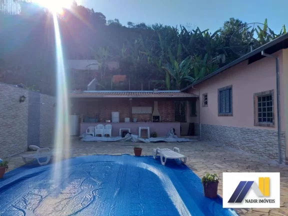 Chácara com 3 Quartos à Venda, 1.500 m² em Canta Galo - Pouso Alegre