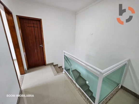 Imagem Casa com 5 dormitórios à venda, 218 m² por R$ 750.000,00 - Califórnia - Nova Iguaçu/RJ