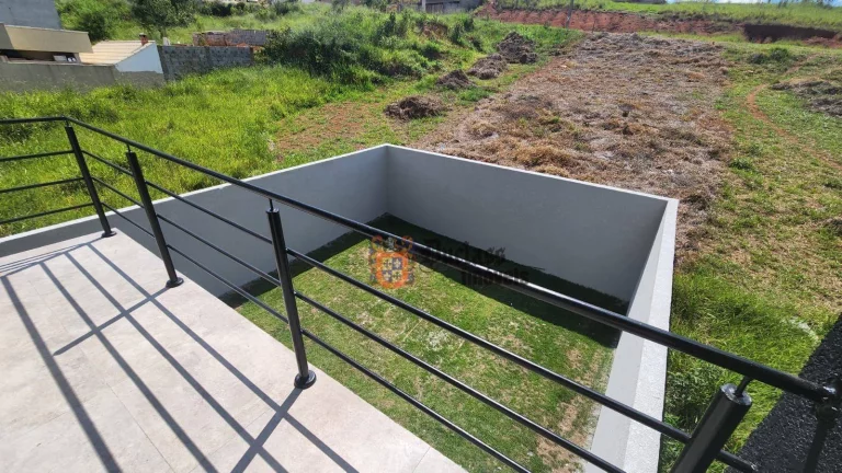 Imagem Sobrado com 3 dormitórios à venda, 105 m² por R$ 650.000,00 - Santa Martha - Bom Jesus dos Perdões/SP