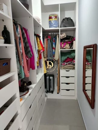 Imagem Casa Térrea - Jacareí/SP - Villa Branca - 3 dormitórios (1 suíte) - 180m²