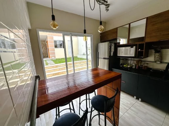 Imagem Sobrado com 2 dormitórios à venda, 195 m² por R$ 680.000,00 - Vila Perreli - Poá/SP