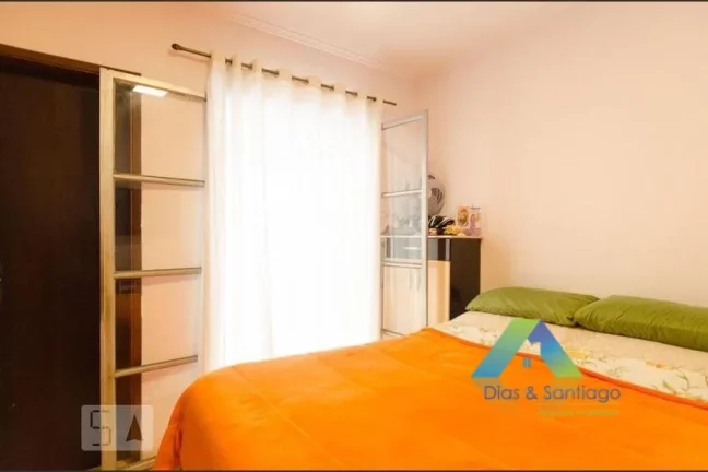 Imagem Apartamento com quintal e churrasqueira em condomínio diferenciado, com 2 dormitórios, 2 vagas com área gourmet excelente localização.