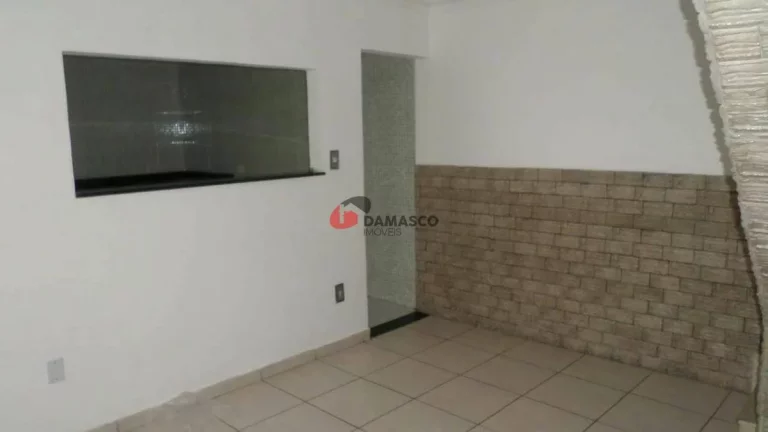 Imagem Sobrado à venda 3 Quartos, 2 Vagas, 215M², Jardim Guairaca, São Paulo - SP