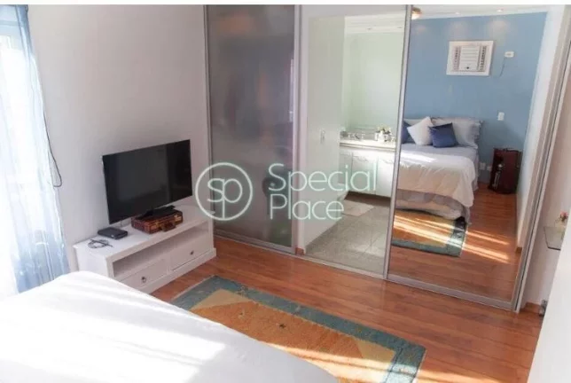 Imagem Apartamento de 116m² no Brooklin, totalmente reformado com living para 3 ambientes, sacada, lavabo,...