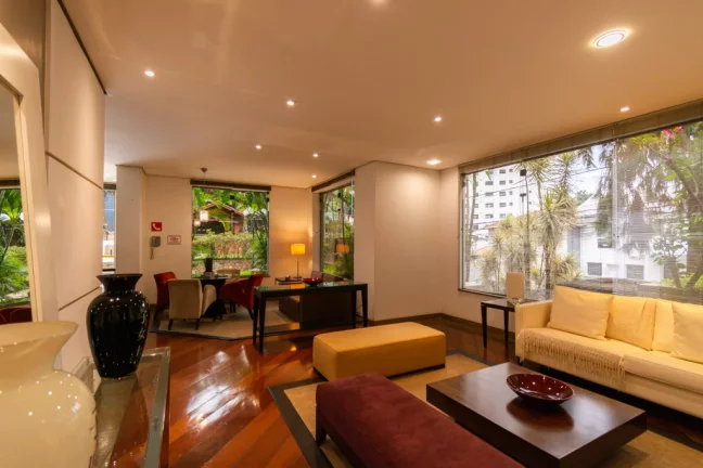 Imagem Apartamento com 3 Quartos à Venda, 195 m² em Moema - São Paulo
