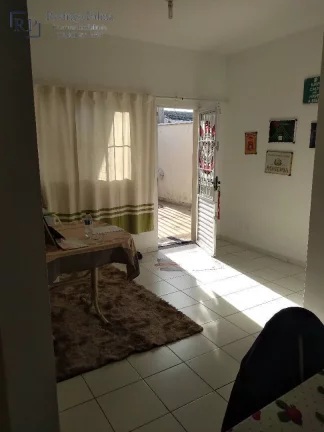 Imagem Casa à venda no bairro Santa Júlia - zona Sudeste de São José dos Campos