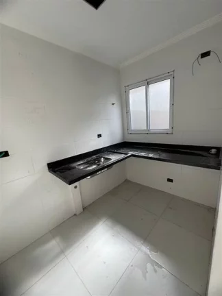 Imagem CASA COM 34.27 m² - BOQUEIRAO - PRAIA GRANDE SP