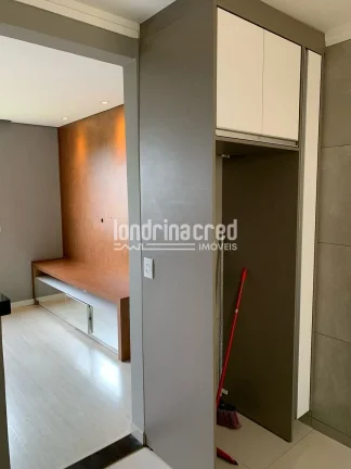 Imagem Imperdível! Apartamento mobiliado no América do Sul I com 3 quartos, garagem coberta, sol da manhã, vista para a rua e portaria 24h – Pronto para morar!