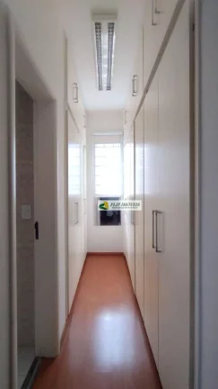 Imagem Lindo apartamento para venda com 235 m² com 4 quartos, 3 garagens no miolo Cambuí - Campinas - SP