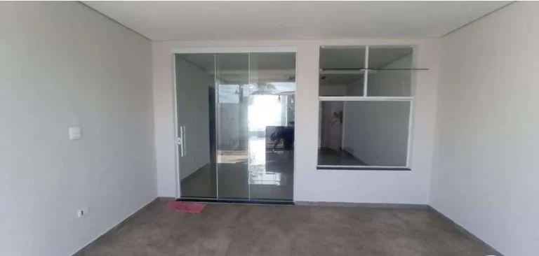 Imagem Casa para Venda em Itanhaém, Tupy, 3 dormitórios, 3 suítes, 2 banheiros, 2 vagas