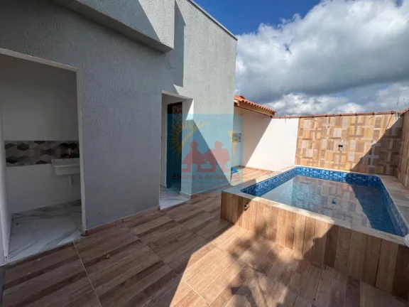 Imagem Casa com Piscina na Praia de Itanhaém!