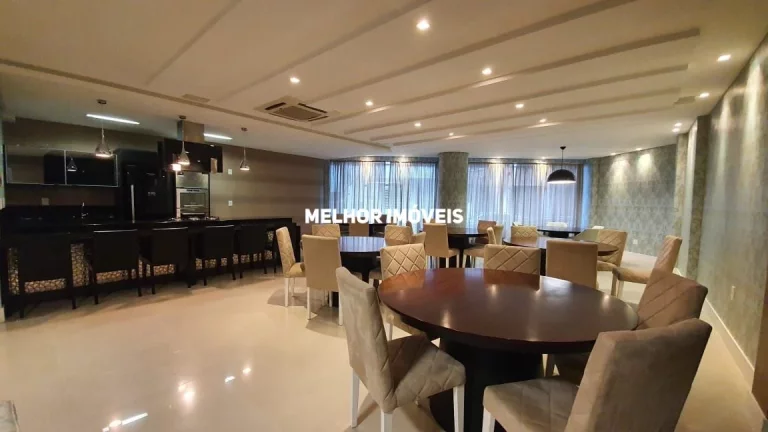 Imagem Apartamento mobiliado e equipado com 3 suítes, vista parcial para o Mar em Balneário Camboriú