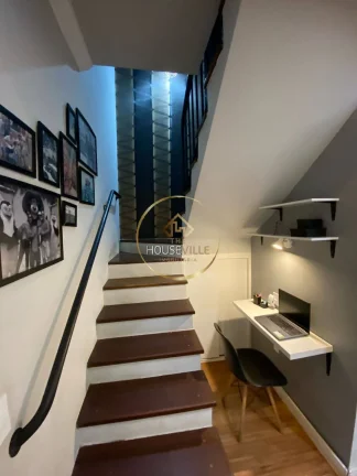 Imagem Casa, 3 Dormitórios ( 1 suíte),126M² Condomínio Quinta dos Ypes, Sjc.