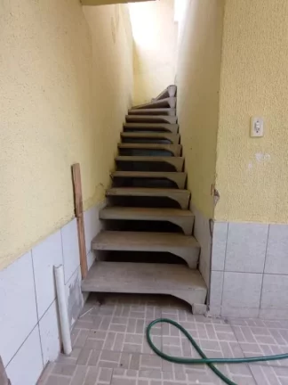 Imagem Casa com 2 dormitórios à venda, 154 m² por R$ 375.000,00 - Vila Acoreana - Poá/SP