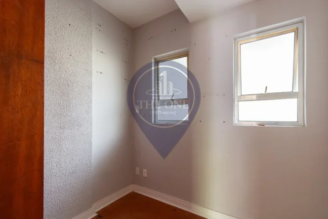 Imagem Apartamento à venda em São Paulo-SP, na Aclimação: 1 quarto, 2 salas, 1 banheiro, 1 vaga, 68m² de área. Venha conferir!